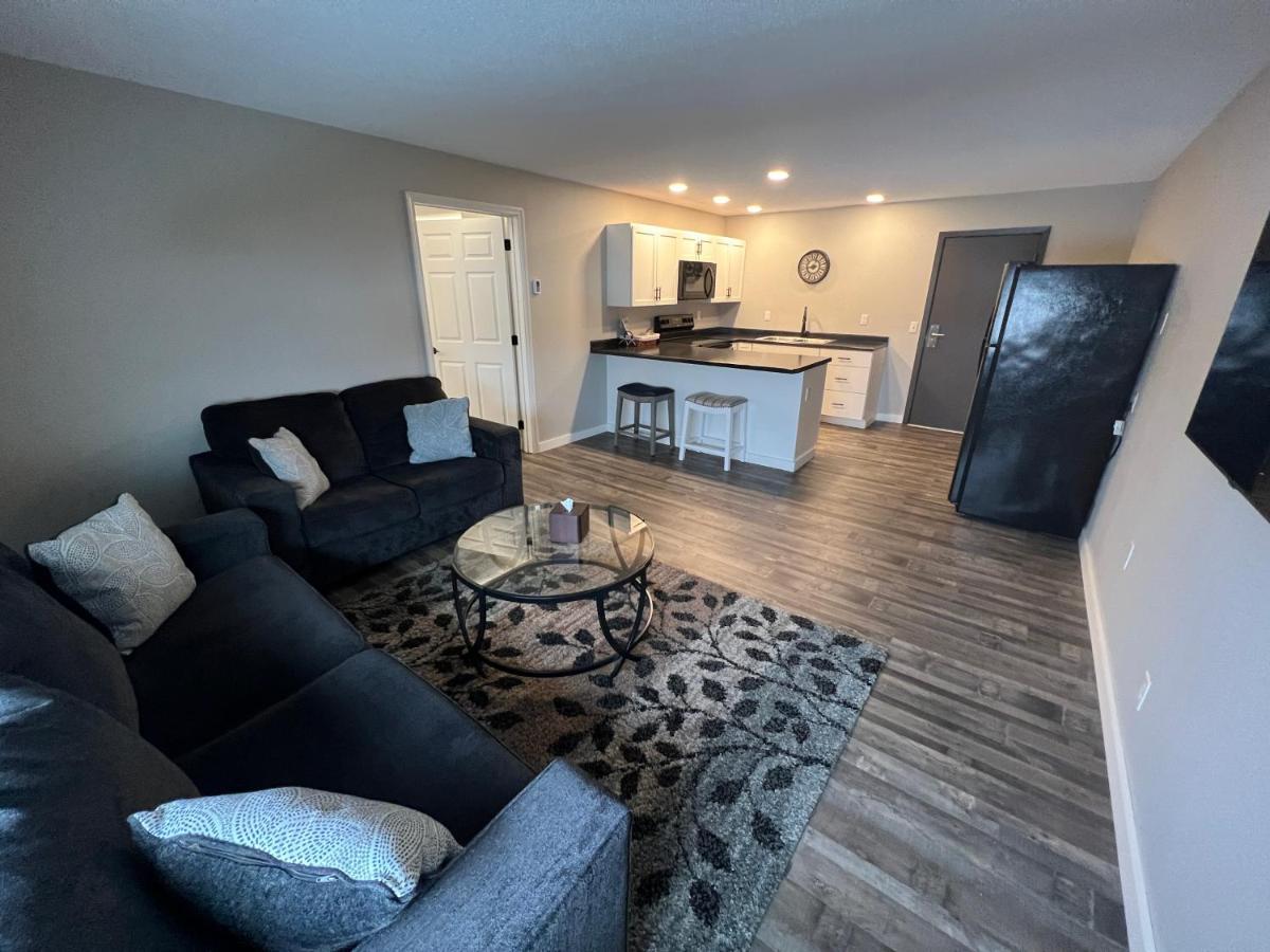 The Patch Lodge Warroad Екстер'єр фото
