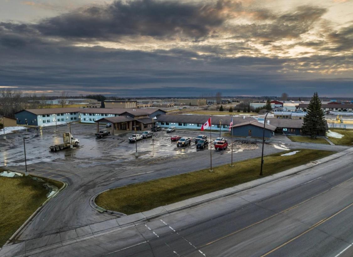 The Patch Lodge Warroad Екстер'єр фото
